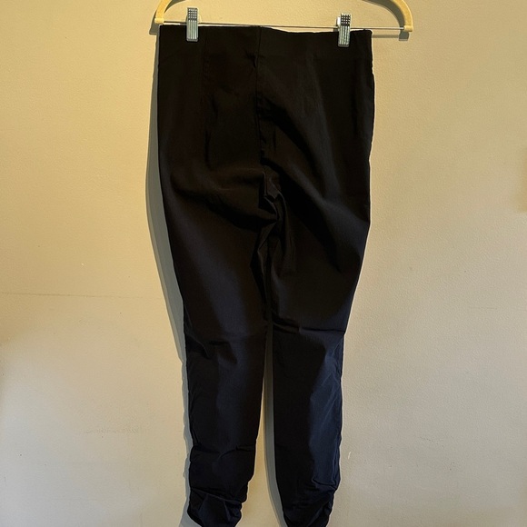 Insight Women's Black stretchey gathered Pants - Picture 3 of 8